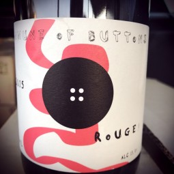 Commune of Buttons Adelaide Hills Rouge 2015